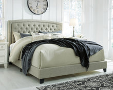 Load image into Gallery viewer, Jerary  Upholstered Bed
